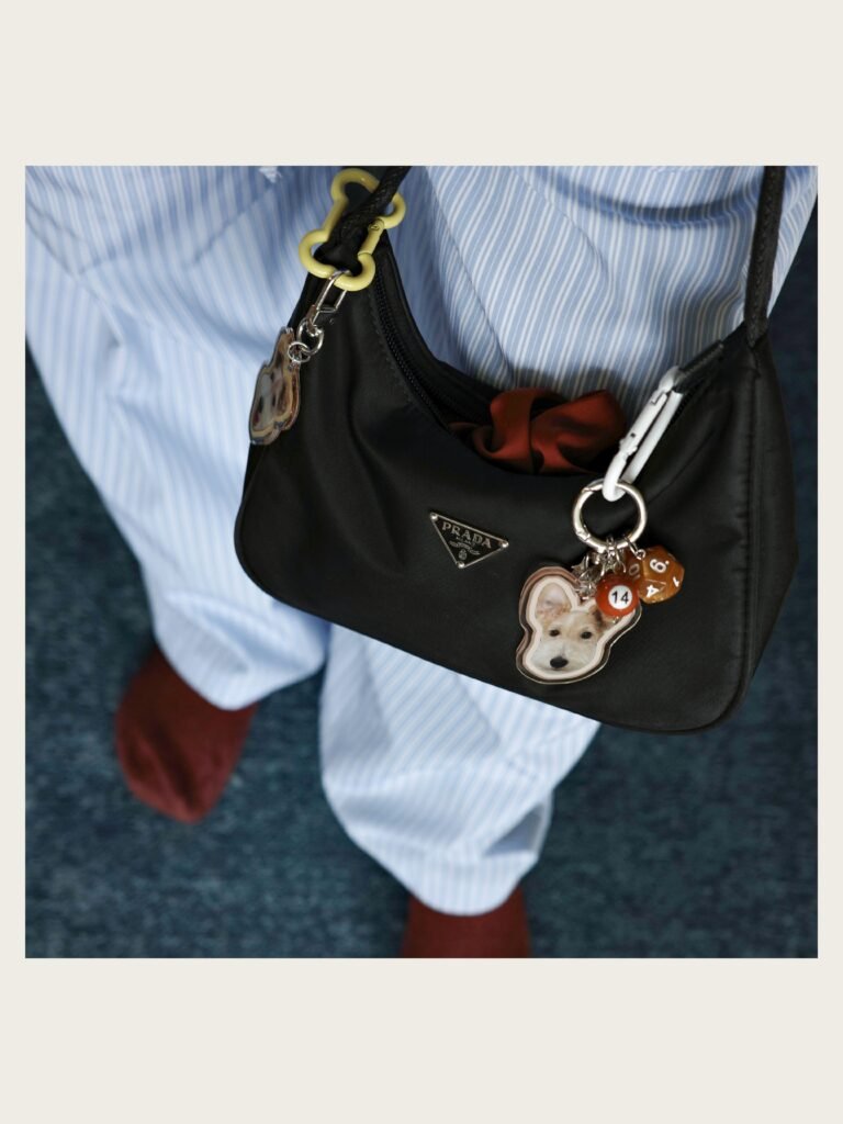NumberGlow bag chain